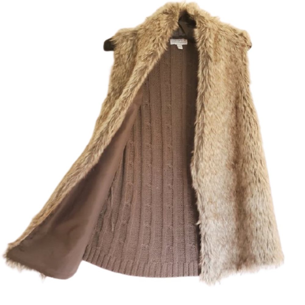 Joseph A. Faux Fur Cable Knit Sweater Vest